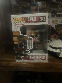 Apex Legends Bloodhound Pop Figure