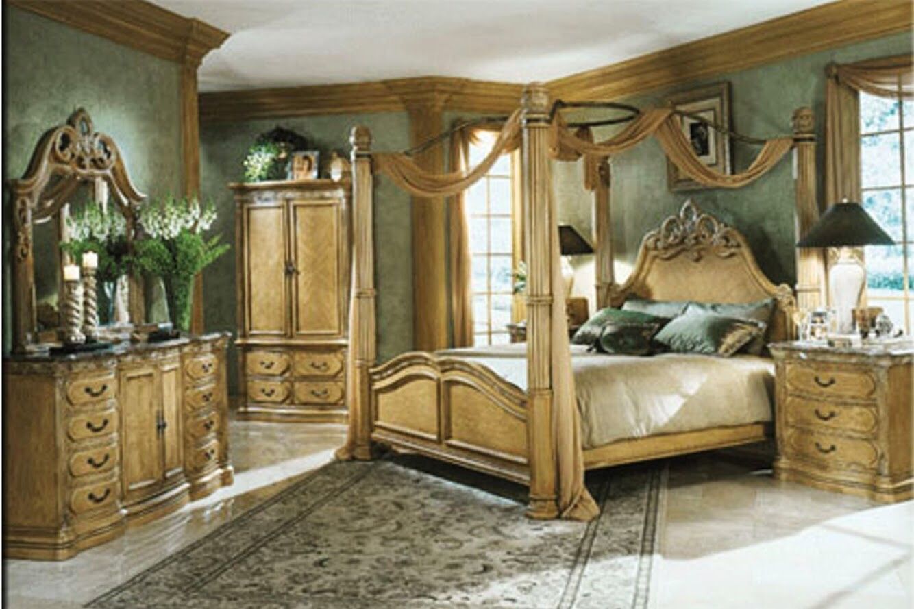 AICO by Michael Amini La Francaise Collection king size poster bedroom set
