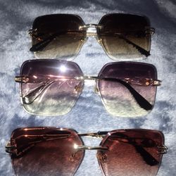 Unisex  Sunglasses Includes 3 Pair Of Sunglasses Cases  Package Deal 