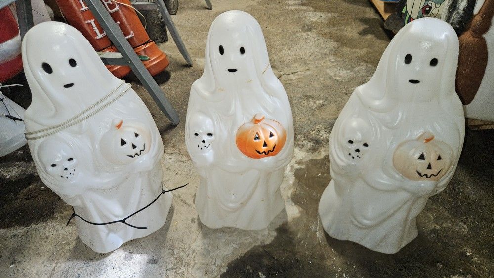 23 inch Empire Ghost Blowmold 40 each