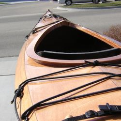 Kayak 17 ft. Wood/epoxy