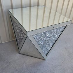 Mirrored Glass Crystal Crush End Table 24” Square Silver Glam Side Table Modern Accent Furniture