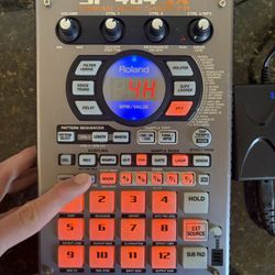 Roland SP-404XS