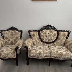 Italian Furniture Set