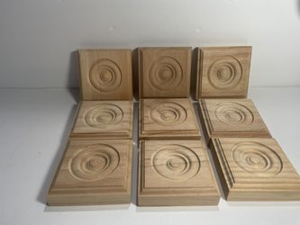 1"x 4-1/2"x 4-1/2" Pine Wood Corner Molding