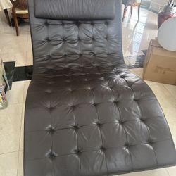 Curved Chaise