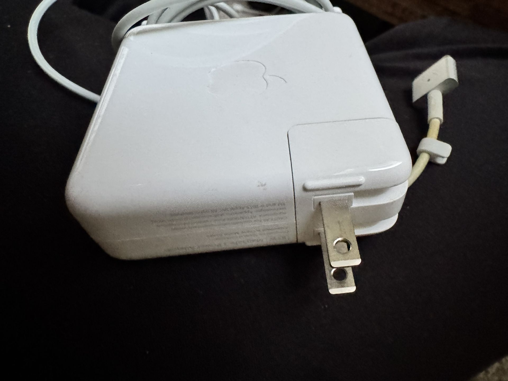 Apple 85W MagSafe 2 Power Adapter
