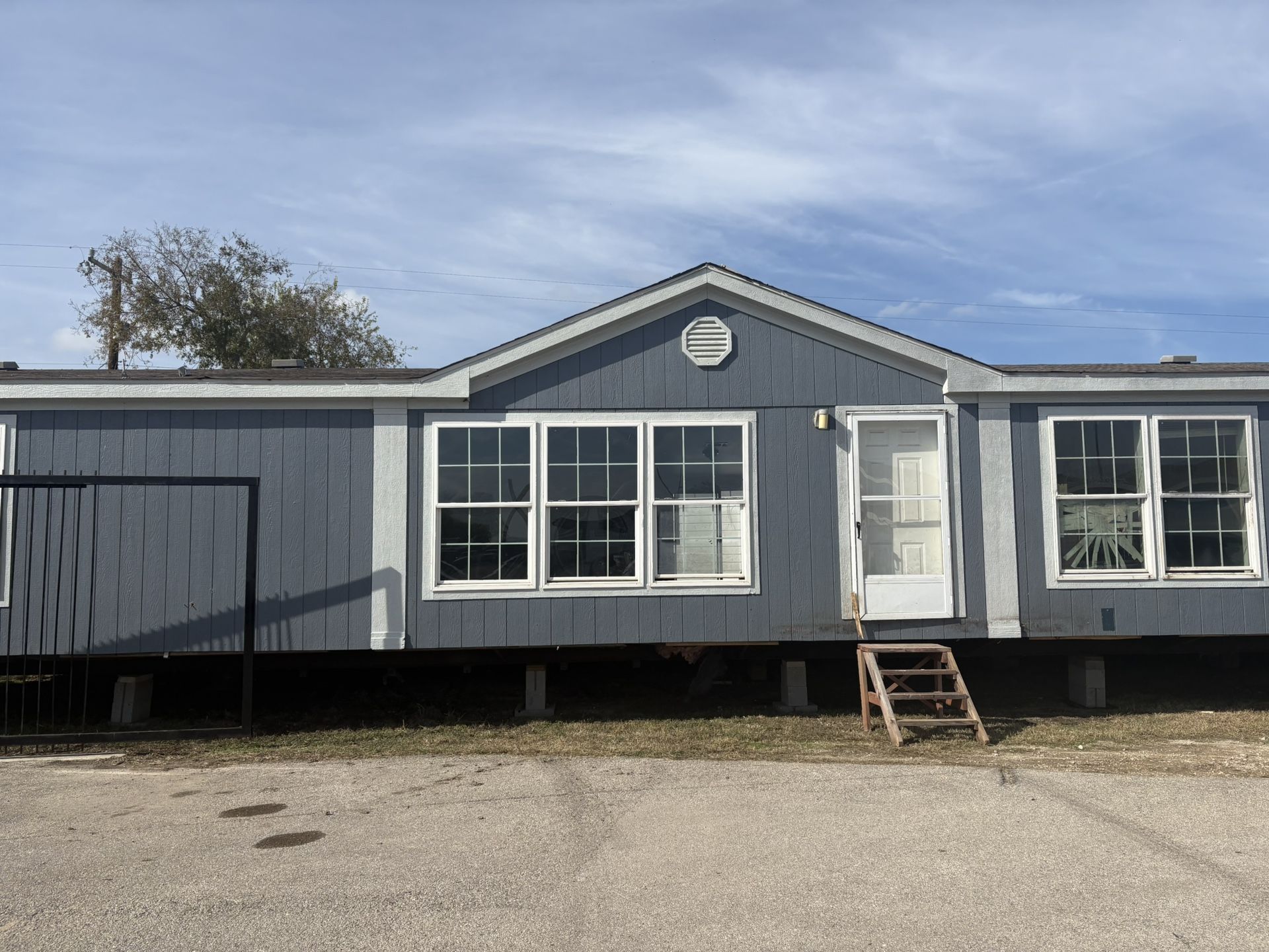 LARGE Home For Sale