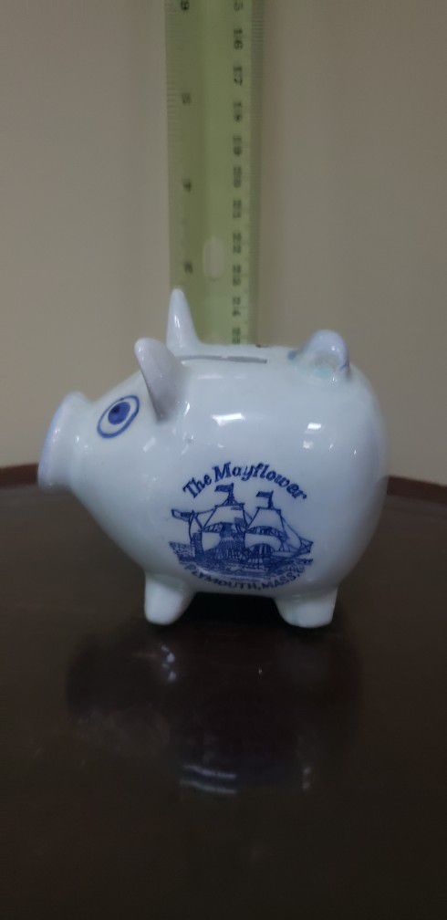 VTG Souvenir The Mayflower Plymouth Mass. Blue White Piggy Bank Ship Design