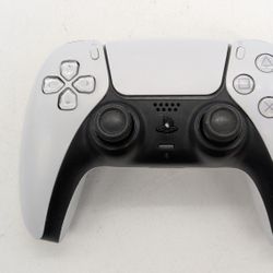 PlayStation 5 DualSense Wireless Controller (CFI-ZCT1W) White
