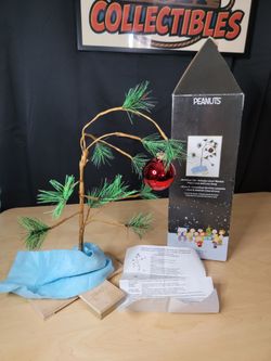 Peanuts Charlie Brown Christmas Tree