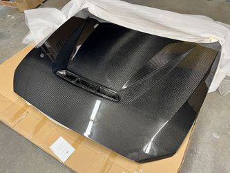 AeroLuxe F87/F22 M2 Spec-CS Carbon Fiber Hood