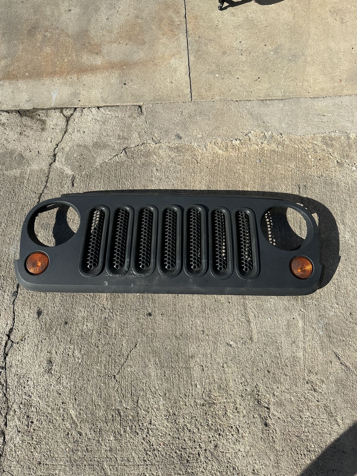 Jeep Wrangler Jk Front Grill Oem Black 2007 Through 2018 