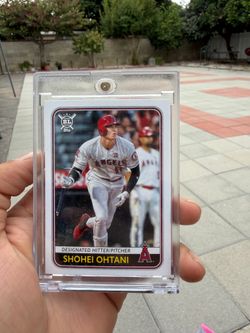 Shohei Ohtani card