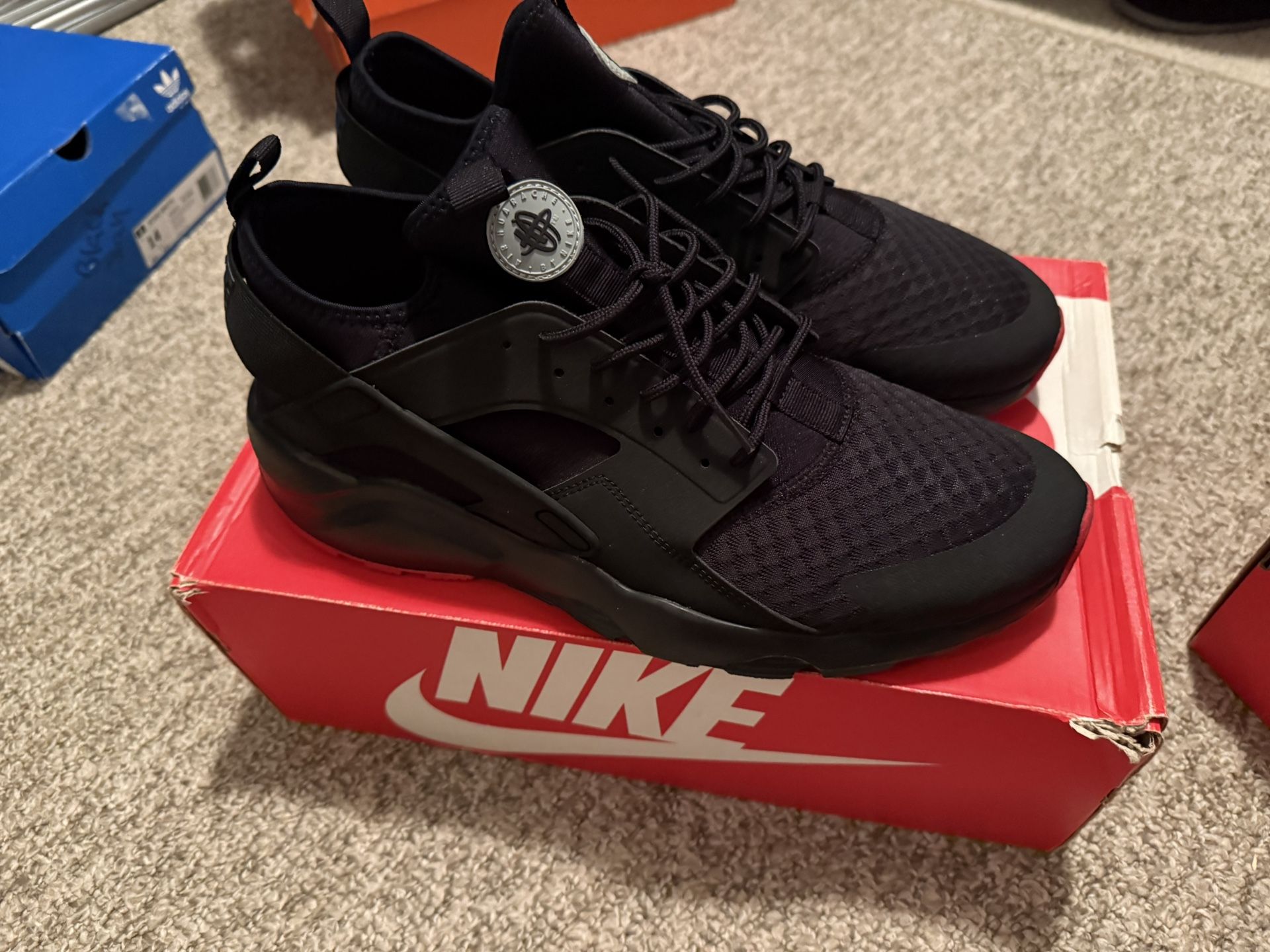 Nike Huarache - Size 14
