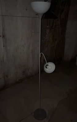 lamp brand new 10$
