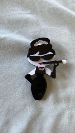 Audrey Hepburn pin