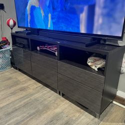 Dresser Or tv Stand