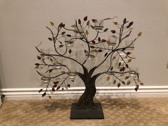 Metal tree decor