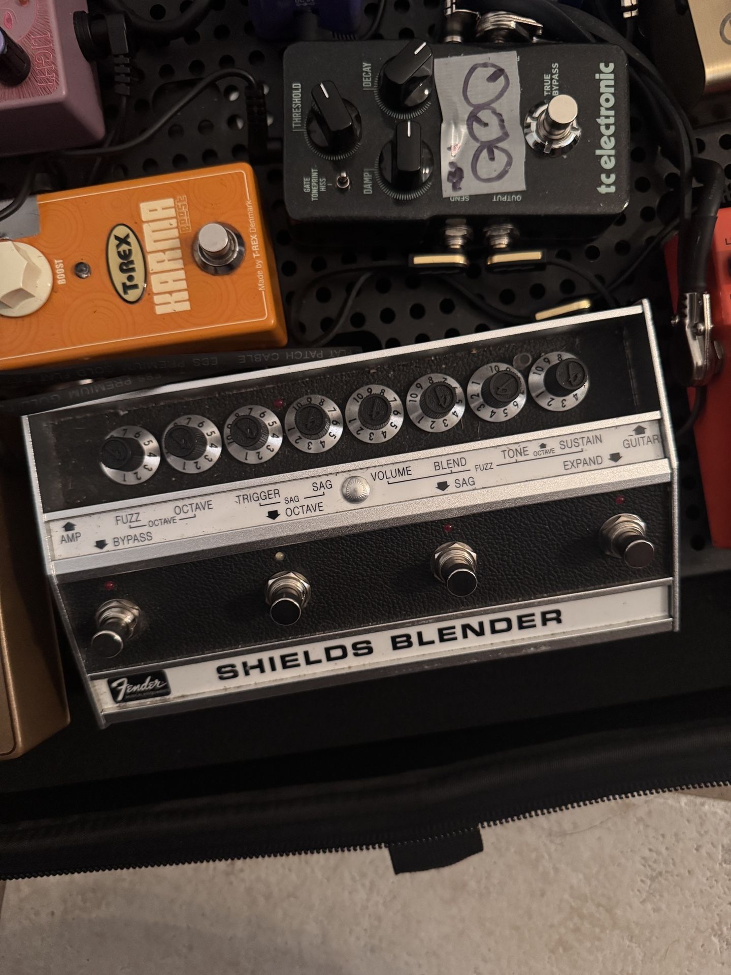 Fender Shields Blender Fuzz Guitar Pedal