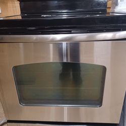 Nice Stainless Electric Stove Like New 4 Months Warranty 