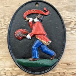 Virginia Metalcrafters Vintage Cast Iron Fire Mark with Fireman “Sounding the Alarm”
