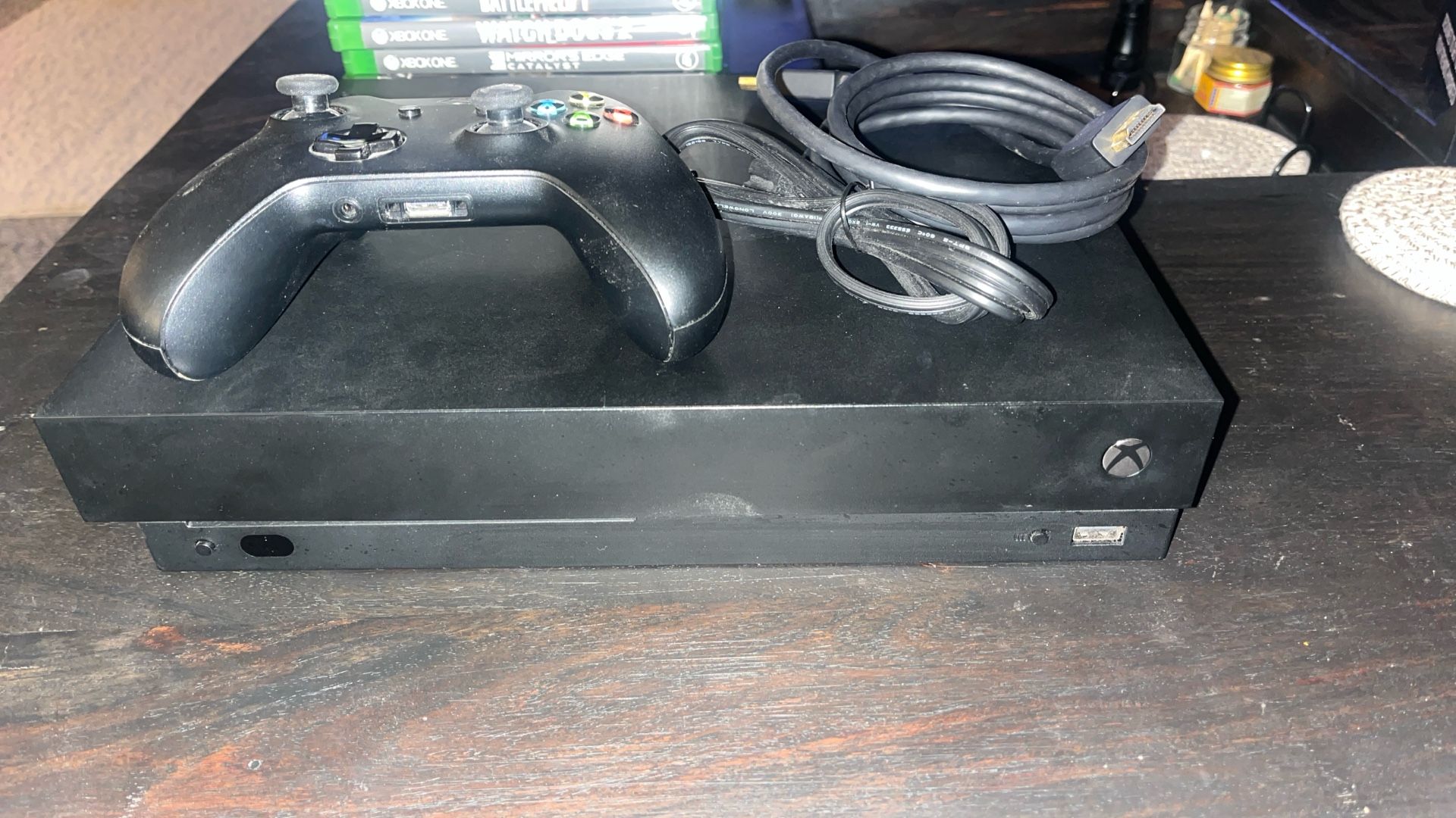 XBOX 1X - Plus 35 Games