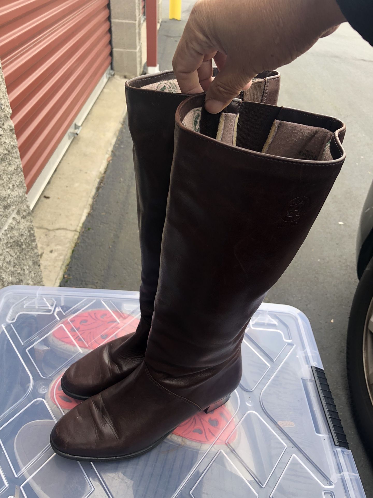 Regency (contact info removed)W Brown Leather Lined Knee High Boots Size 6.5B