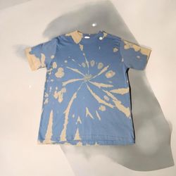 New size medium t-shirt