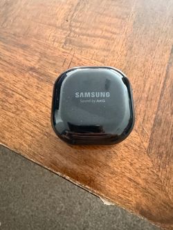 Samsung Galaxy Buds with charging case
