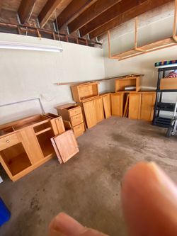 Wood Kitchen Cabinets