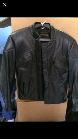 Yamaha leather jacket size 40