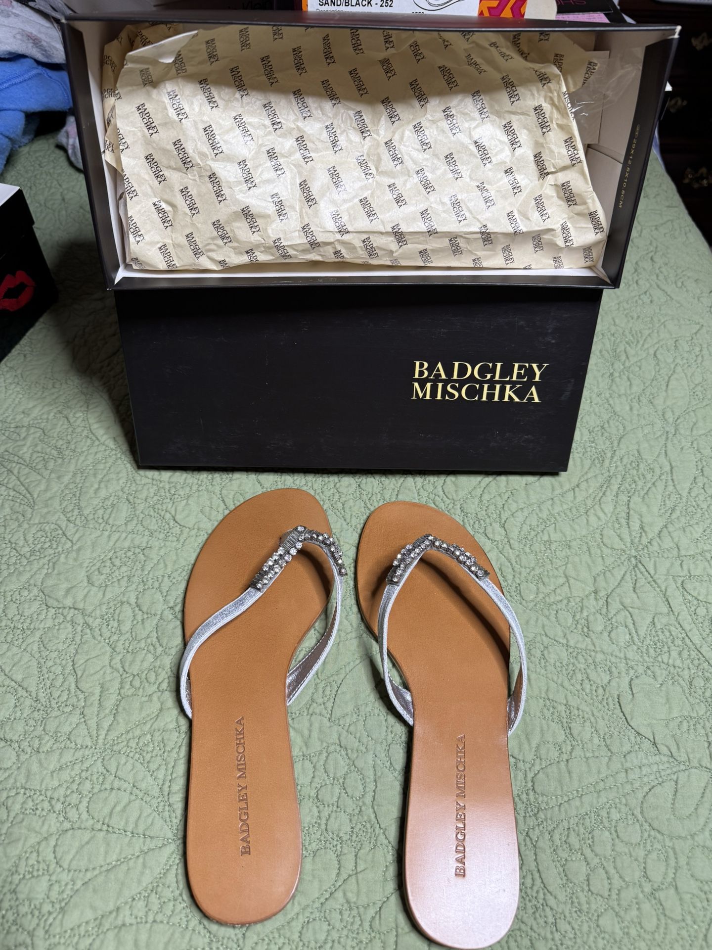 Badgley Mischka Sandals Size 8 NEW IN BOX