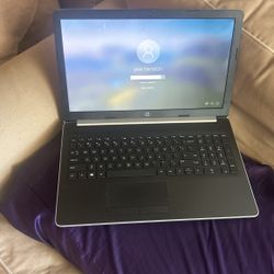HP Laptop Model 15-db0031nr