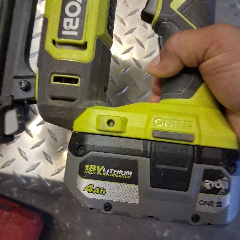 18 Finish Nail Gun