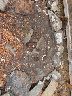 FREE Landscaping / Pond Rocks – You Haul
