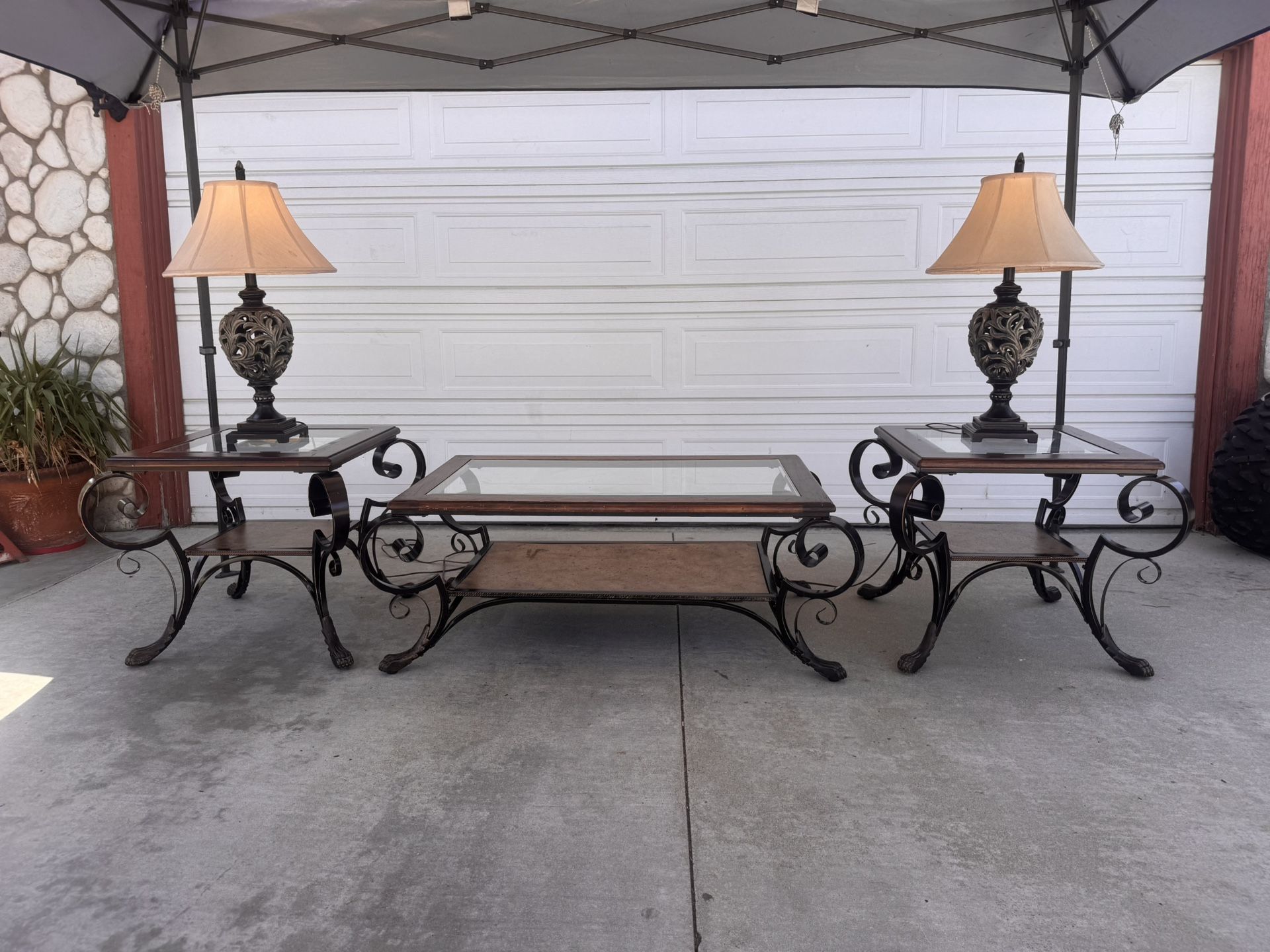 Beautiful 5 Piece Living Room Coffee Tables , End tables with Lamps