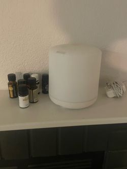 Oil diffuser and essential oils