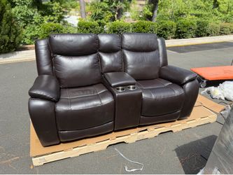 Leather power recliner
