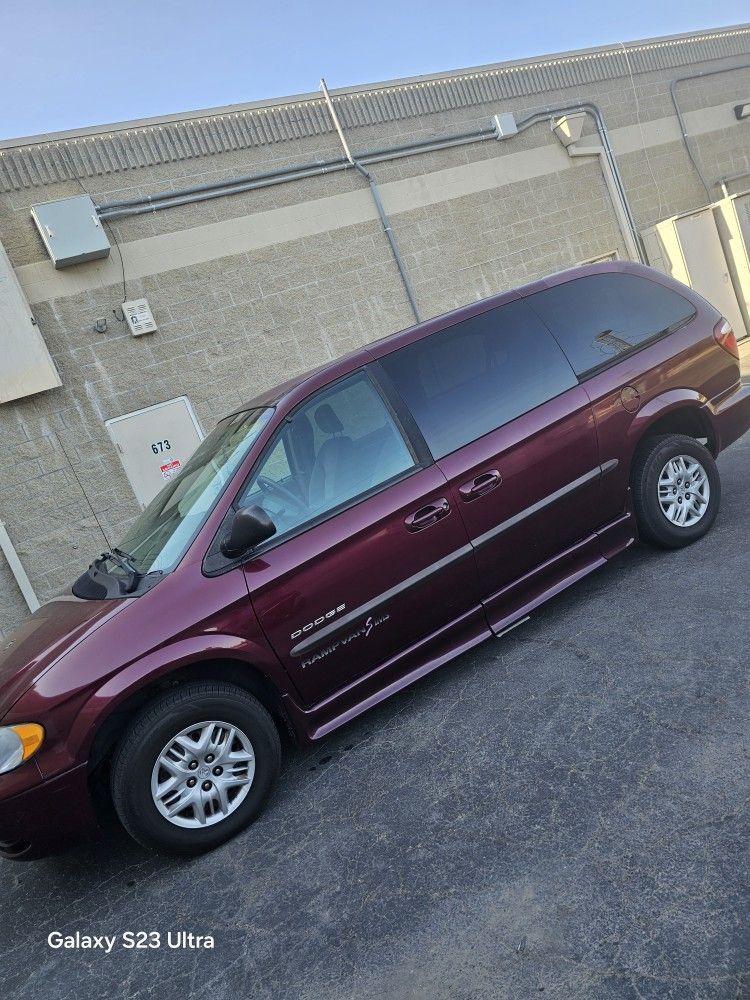 2001 Dodge Grand Caravan