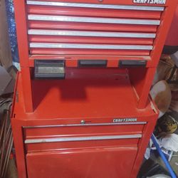 Great Condition Craftsman tool Cart And Tool Box
