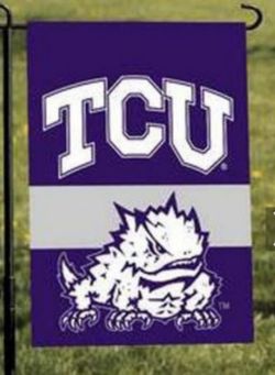 TCU HORN TOADS GARDEN Flag