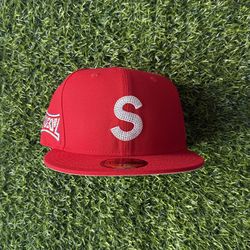 Supreme Swarovski fitted hat size 7, 7 1/8, 7 1/4, 7 3/8, 7 1/2, 7 5/8