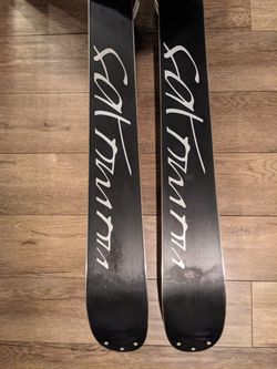 Salomon Temptress women's ski 151cm. Pink, Black, And White for