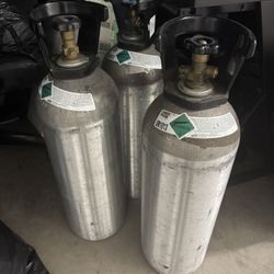 CO2 Tanks 