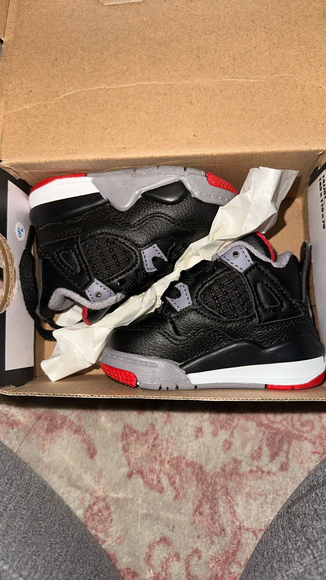 Jordan 4 retro