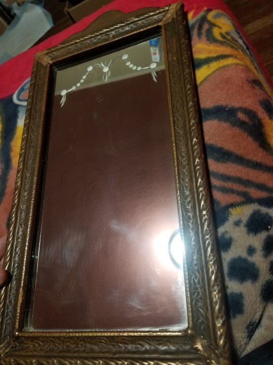 Antique Nurre Mirror $20