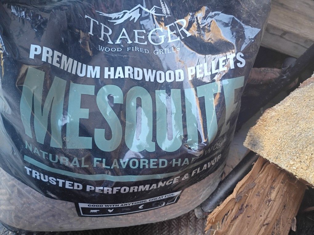 Traeger Wood Pellets 