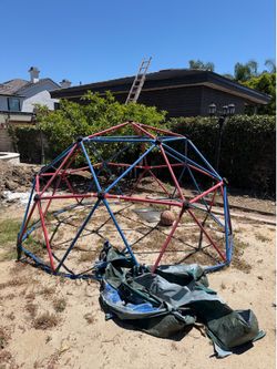 Kids Jungle climbing dome