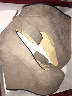Nude Wedges (heels)